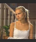 isabellucasfancom_homeandaway_0113.jpg