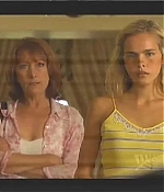 isabellucasfancom_homeandaway_0207.jpg