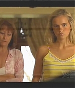 isabellucasfancom_homeandaway_0210.jpg