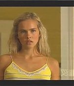 isabellucasfancom_homeandaway_0214.jpg