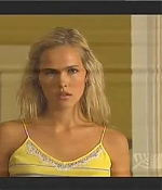 isabellucasfancom_homeandaway_0223.jpg