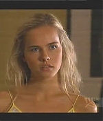 isabellucasfancom_homeandaway_0313.jpg