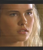 isabellucasfancom_homeandaway_0324.jpg