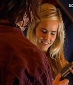 isabellucasfancom_homeandaway_0050.jpg