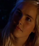 isabellucasfancom_homeandaway_0110.jpg