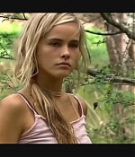 isabellucasfancom_homeandaway_0092.jpg