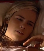 isabellucasfancom_homeandaway_0075.jpg