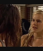 isabellucasfancom_homeandaway_0002.jpg