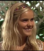 isabellucasfancom_homeandaway_156.jpg