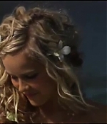 isabellucasfancom_homeandaway_265.jpg