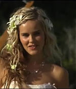 isabellucasfancom_homeandaway_299.jpg