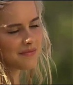 isabellucasfancom_homeandaway_371.jpg