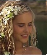 isabellucasfancom_homeandaway_383.jpg