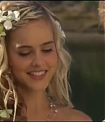 isabellucasfancom_homeandaway_387.jpg