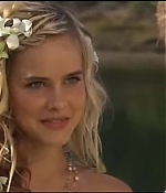 isabellucasfancom_homeandaway_391.jpg