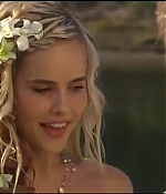 isabellucasfancom_homeandaway_393.jpg