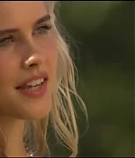 isabellucasfancom_homeandaway_429.jpg