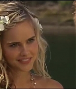 isabellucasfancom_homeandaway_480.jpg