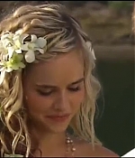 isabellucasfancom_homeandaway_493.jpg