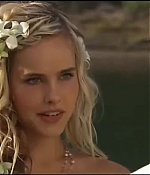 isabellucasfancom_homeandaway_500.jpg