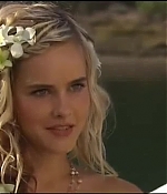 isabellucasfancom_homeandaway_505.jpg