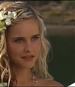 isabellucasfancom_homeandaway_506.jpg