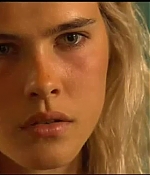 isabellucasfancom_homeandaway_734.jpg