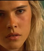 isabellucasfancom_homeandaway_736.jpg