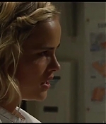 isabellucasfancom_homeandaway_069.jpg