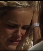 isabellucasfancom_homeandaway_116.jpg