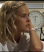 isabellucasfancom_homeandaway_201.jpg