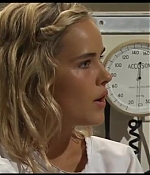 isabellucasfancom_homeandaway_218.jpg