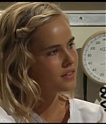 isabellucasfancom_homeandaway_223.jpg