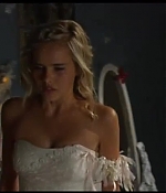 isabellucasfancom_homeandaway_319.jpg