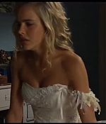 isabellucasfancom_homeandaway_325.jpg