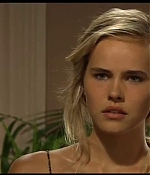 isabellucasfancom_homeandaway_0014.jpg