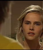 isabellucasfancom_homeandaway_0017.jpg