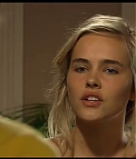 isabellucasfancom_homeandaway_0027.jpg