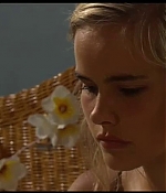 isabellucasfancom_homeandaway_0039.jpg