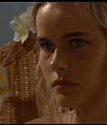 isabellucasfancom_homeandaway_0081.jpg