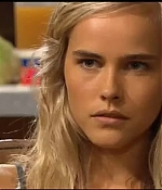 isabellucasfancom_homeandaway_207.jpg