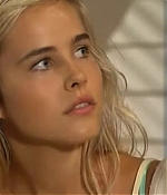 isabellucasfancom_homeandaway_0015.jpg