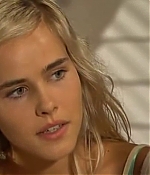 isabellucasfancom_homeandaway_0019.jpg