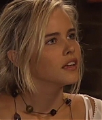 isabellucasfancom_homeandaway_0074.jpg