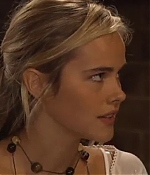 isabellucasfancom_homeandaway_0085.jpg