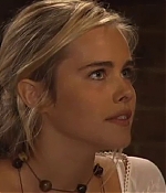 isabellucasfancom_homeandaway_0087.jpg