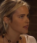 isabellucasfancom_homeandaway_0090.jpg