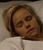 isabellucasfancom_homeandaway_4257_178.jpg