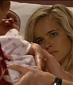 isabellucasfancom_homeandaway_4257_291.jpg