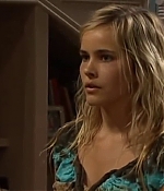 isabellucasfancom_homeandaway_0013.jpg